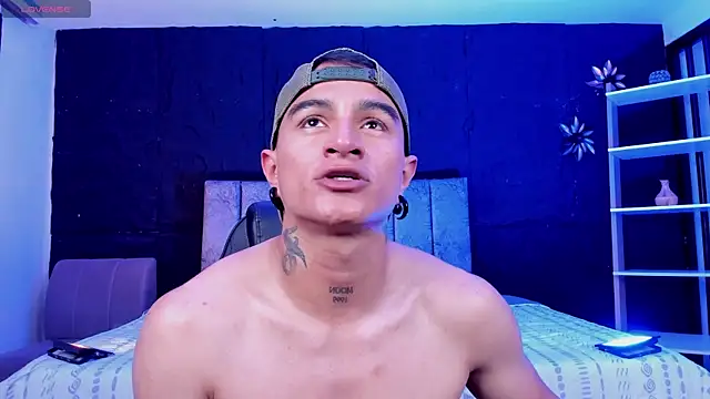 LiamDeep webcam