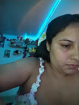 esmeralda_jadees webcam