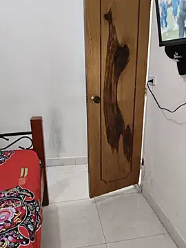 NARNYALABELLA webcam