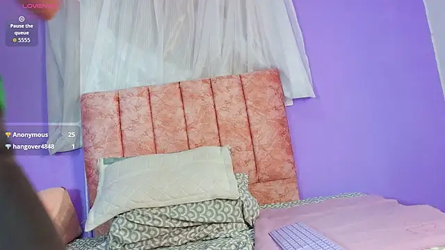 Ava_Raye webcam