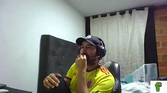 coolfriki webcam