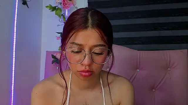 its_raquelle webcam