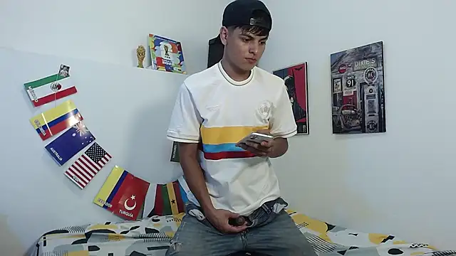 Logan_Jhonson19 webcam