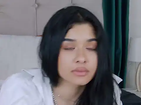 MissNaomiBelle webcam