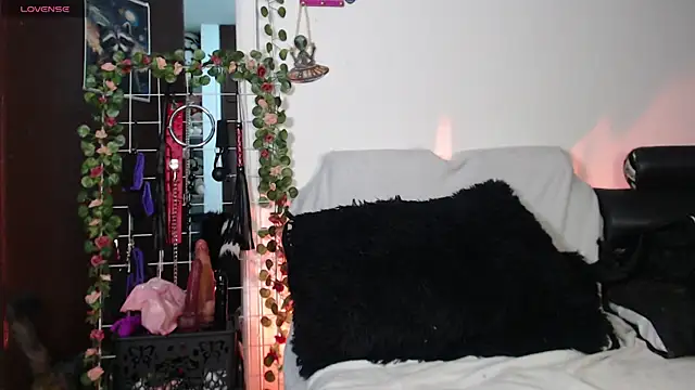 Lexxii_hot_col webcam