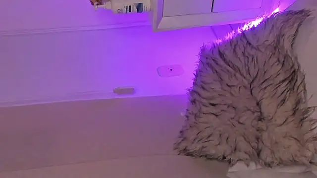 ValkaDoll webcam