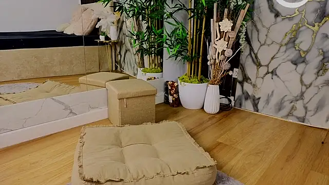AshleyKartter webcam
