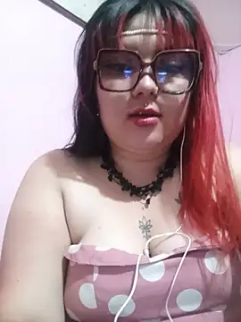 curvy_latina