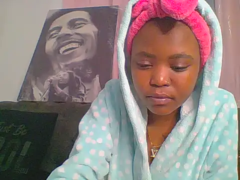 Sexyie_nzula webcam