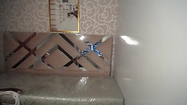 KiaraStar_ch webcam