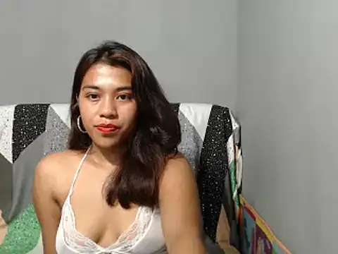 LynsKaye webcam
