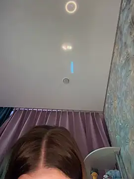 Alina_Vibe_Me webcam