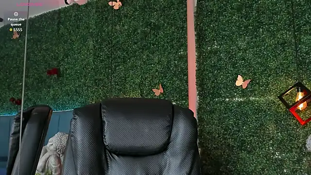 Kiaraa88 webcam
