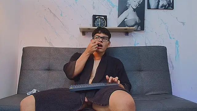 mike_sanz webcam
