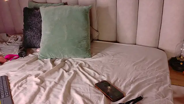 nahomi_campbell's room