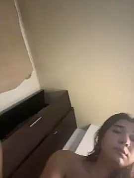 saracaball_ webcam