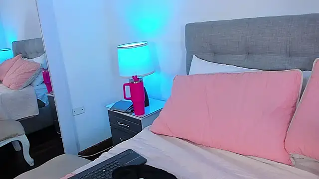Samantha__Vega webcam