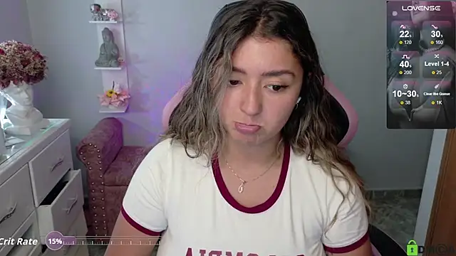 Melannyy_ webcam