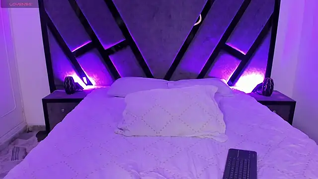 VictoriaMonroee_ webcam