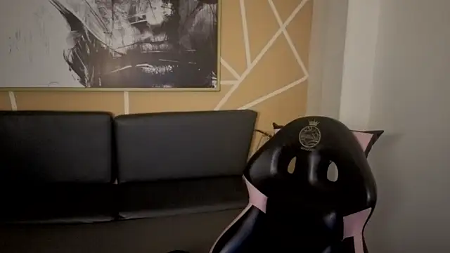 Rouse_darkk webcam