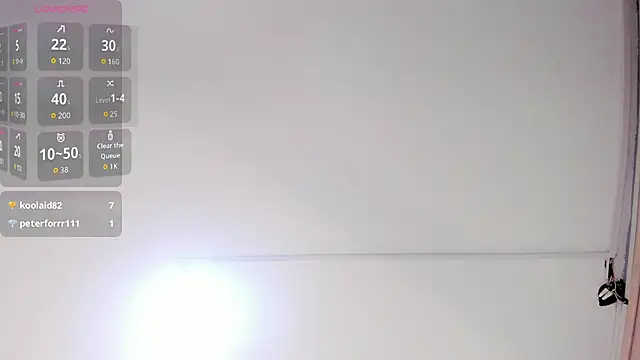 madydoll_ live cam on StripChat