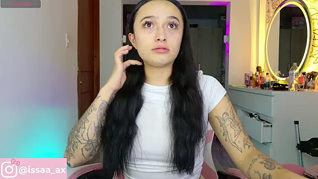 issa_dolly webcam