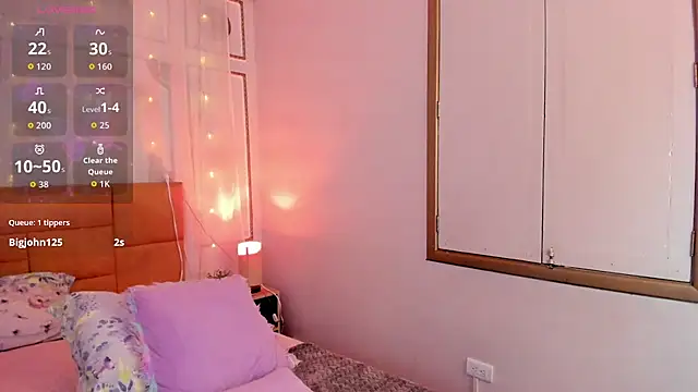 cris_milk webcam