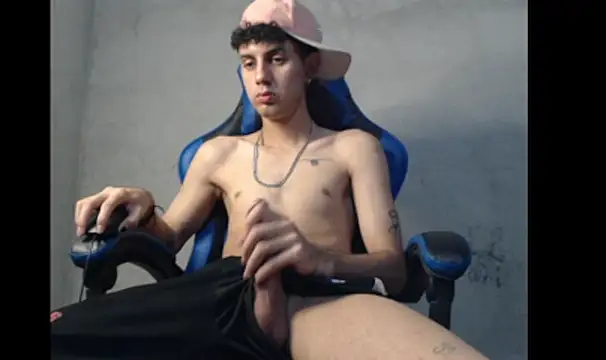 Garu_hot19 webcam