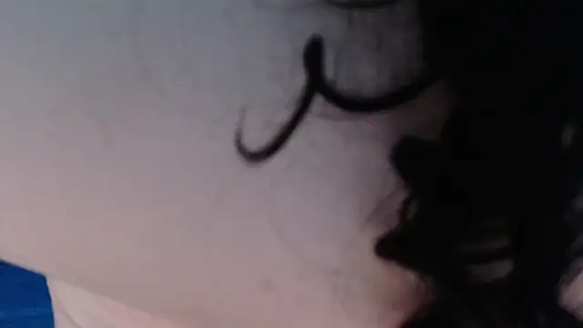 ANGELIQUE_KLANE webcam