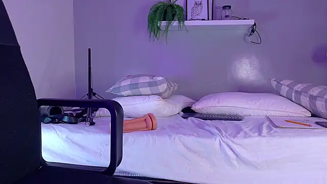 AndrewKenoxx__ webcam