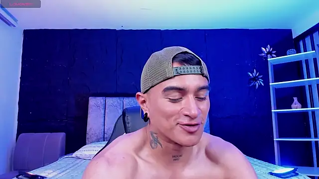 LiamDeep webcam