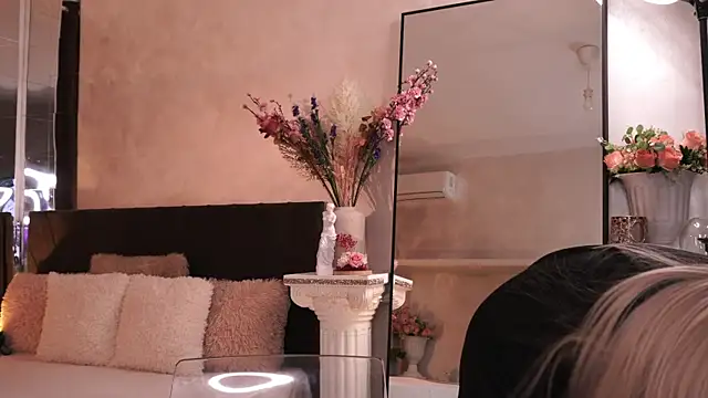 VictoriaMorrone webcam