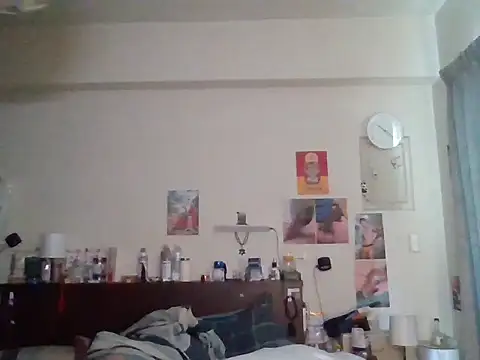 ilove90123 live cam on StripChat
