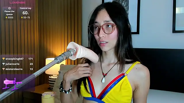 doll_bella_ webcam