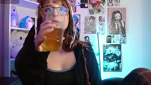 CelesteAyase webcam