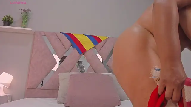 Eva-Millss webcam