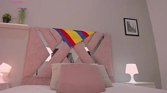 Eva-Millss webcam