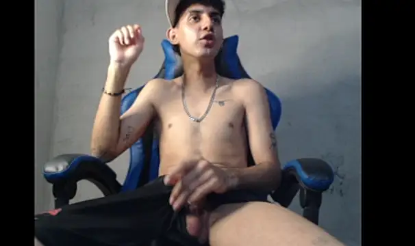Garu_hot19 webcam