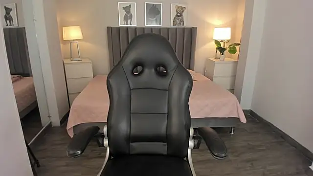 renee_shelby_ webcam