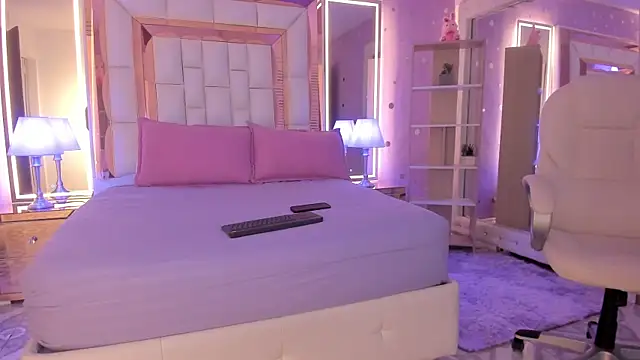 Goldentemptation_ webcam