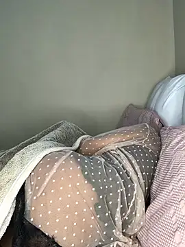 Nicole-Liam- webcam