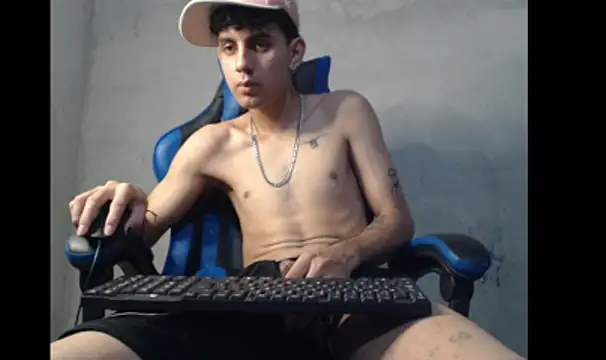 Garu_hot19 webcam