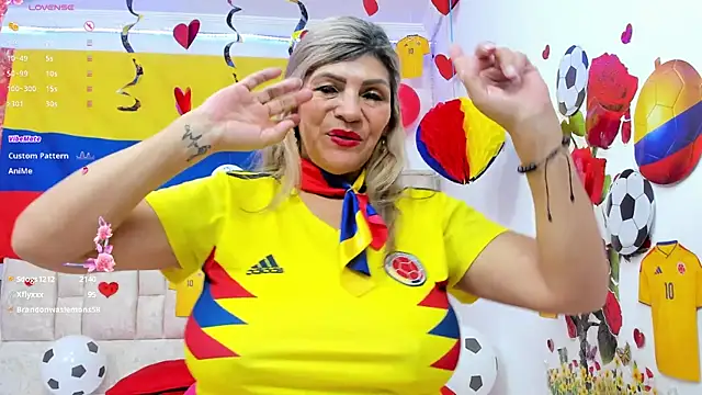 Celeste_Lincon webcam