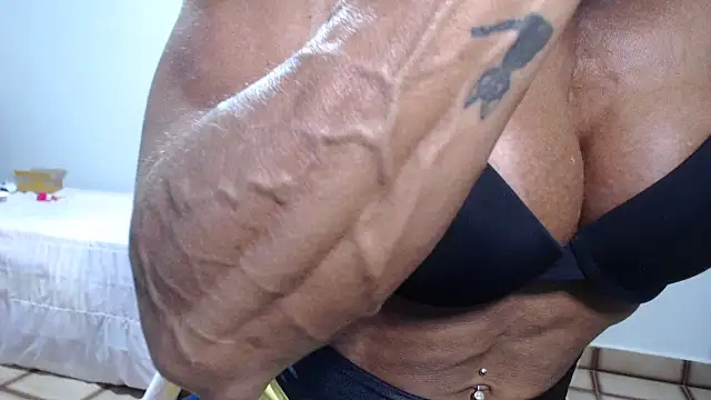 Stronggsexy webcam
