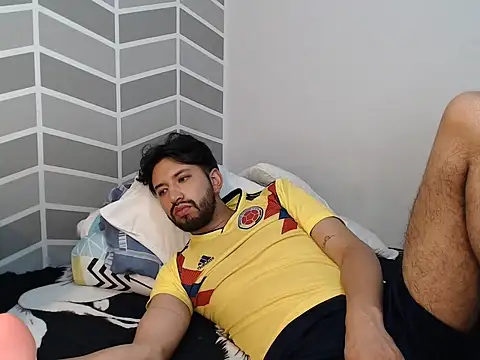 thomass1018 webcam
