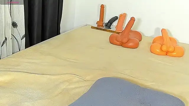 CERTIFIED_SQUIRTER webcam