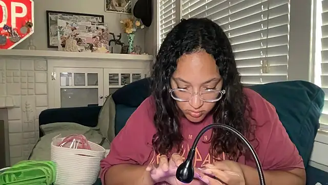 dreamyriri webcam