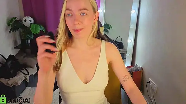 R0cket_bunny webcam
