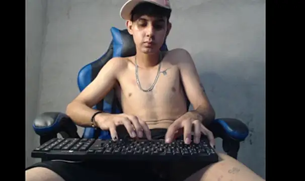 Garu_hot19 webcam