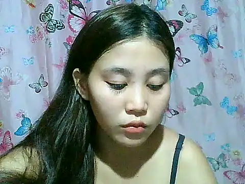 SexyAsianPussy4u live cam on StripChat